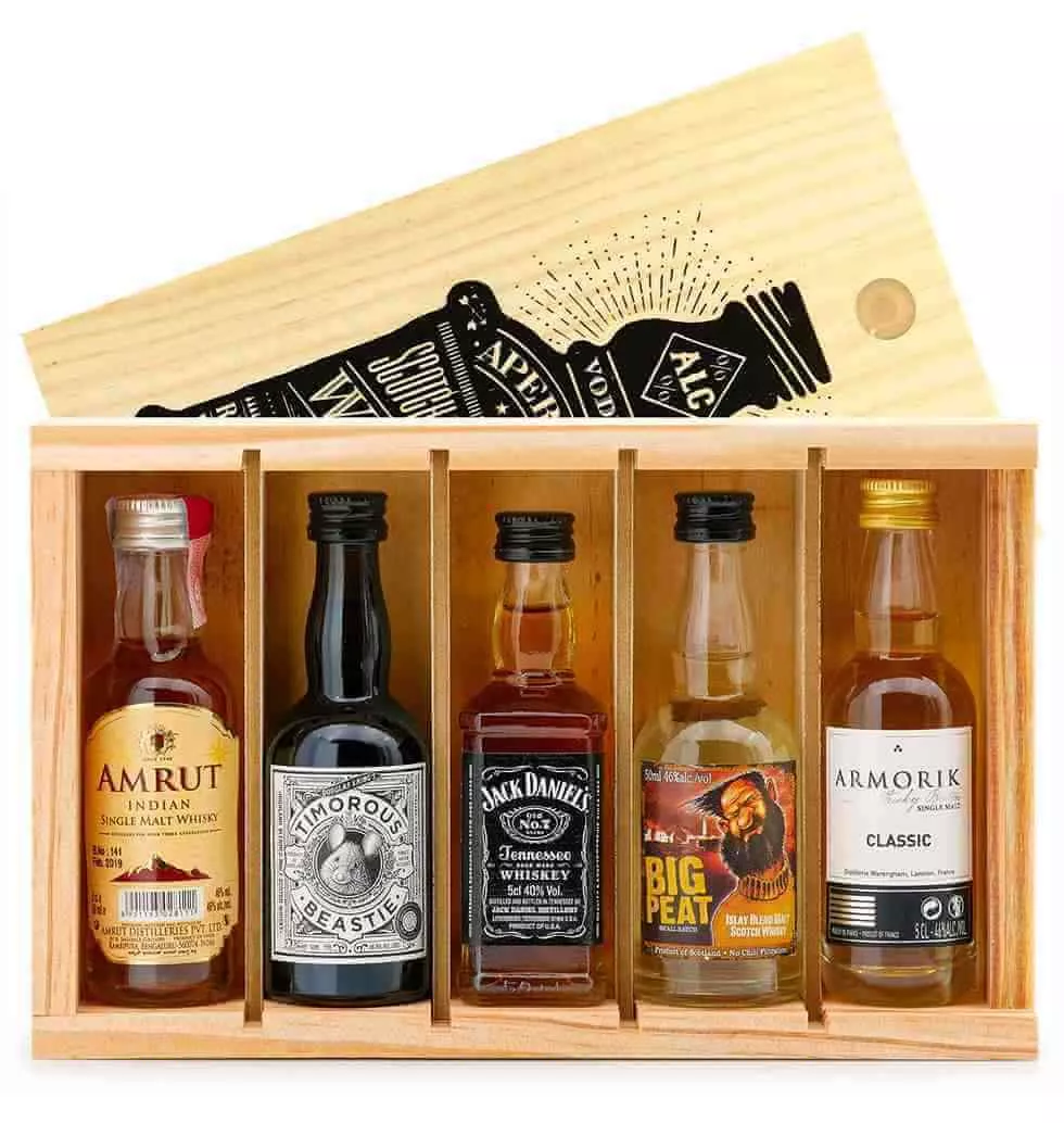 Miniature Whiskey Box