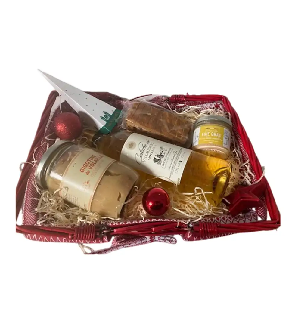 Cozy Festive Delight Basket