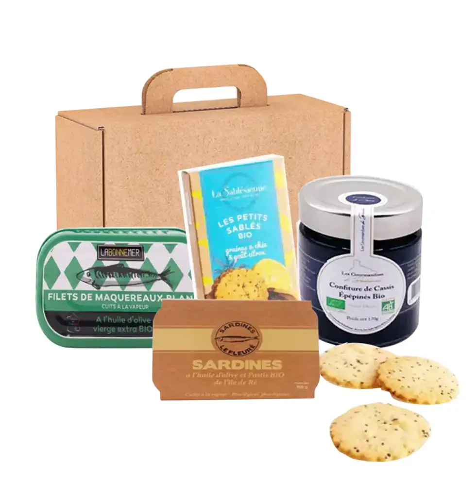 Coastal Gourmet & Sweet Gift Hamper
